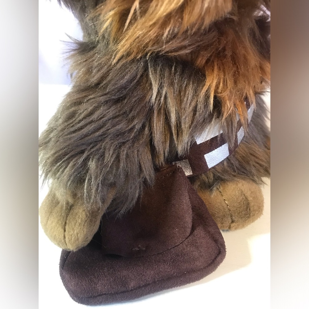 Star Wars Underground Toys Chewbacca Talking Plush Doll - Picture 8 of 10
